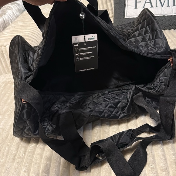 NWT Puma quilted duffle bag - Picture 3 of 4
